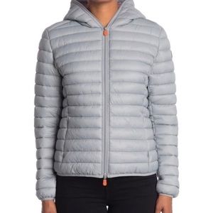 Save The Duck Jackets \u0026 Coats | Save The Duck Gray Black Rainy Reversible Short Packable Puffer Coat M | Color: Black/Gray | Size: M | Mmmonroeee's